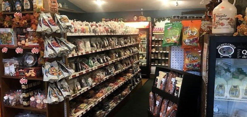 Locally owned and operated general store in Cochranton PA